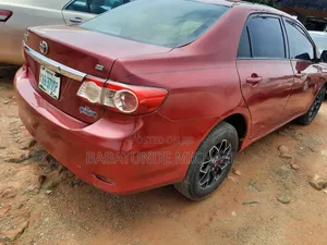 Toyota Corolla 2011 Red