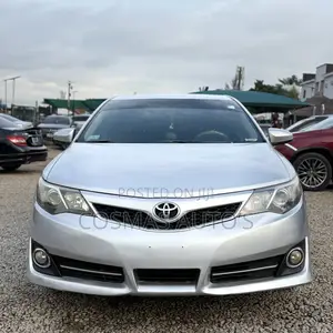Toyota Camry 2013 Silver