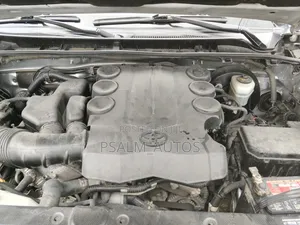 Toyota 4-Runner 2016 Silver