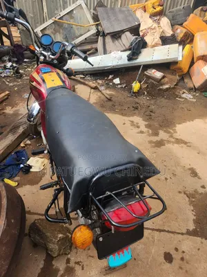 Bajaj Boxer 2020 Red
