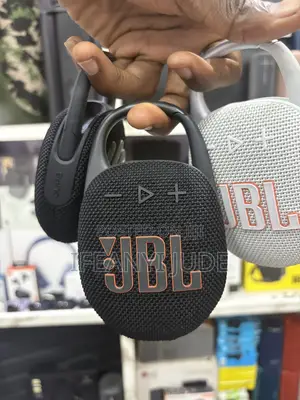 JBL Clip 5