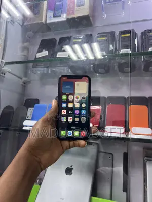 Apple iPhone XR 64 GB Black