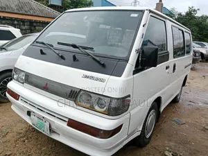 Mitsubishi L300 2010 White