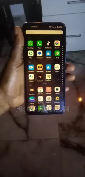 Tecno Camon 18i 128 GB Blue
