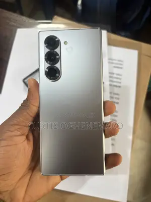 Samsung Galaxy Fold 5G 512 GB Silver