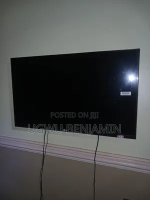 LG 55" Flat Screen TV — Clean Working Perfectly