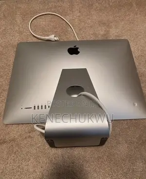 Desktop Computer Apple iMac 8GB Intel Core i5 SSD 512GB
