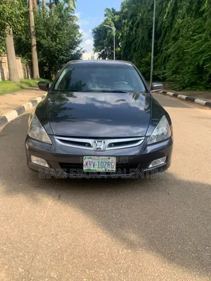 Honda Accord 2006 Beige
