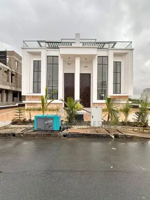 5bdrm Duplex in Lagos State for sale