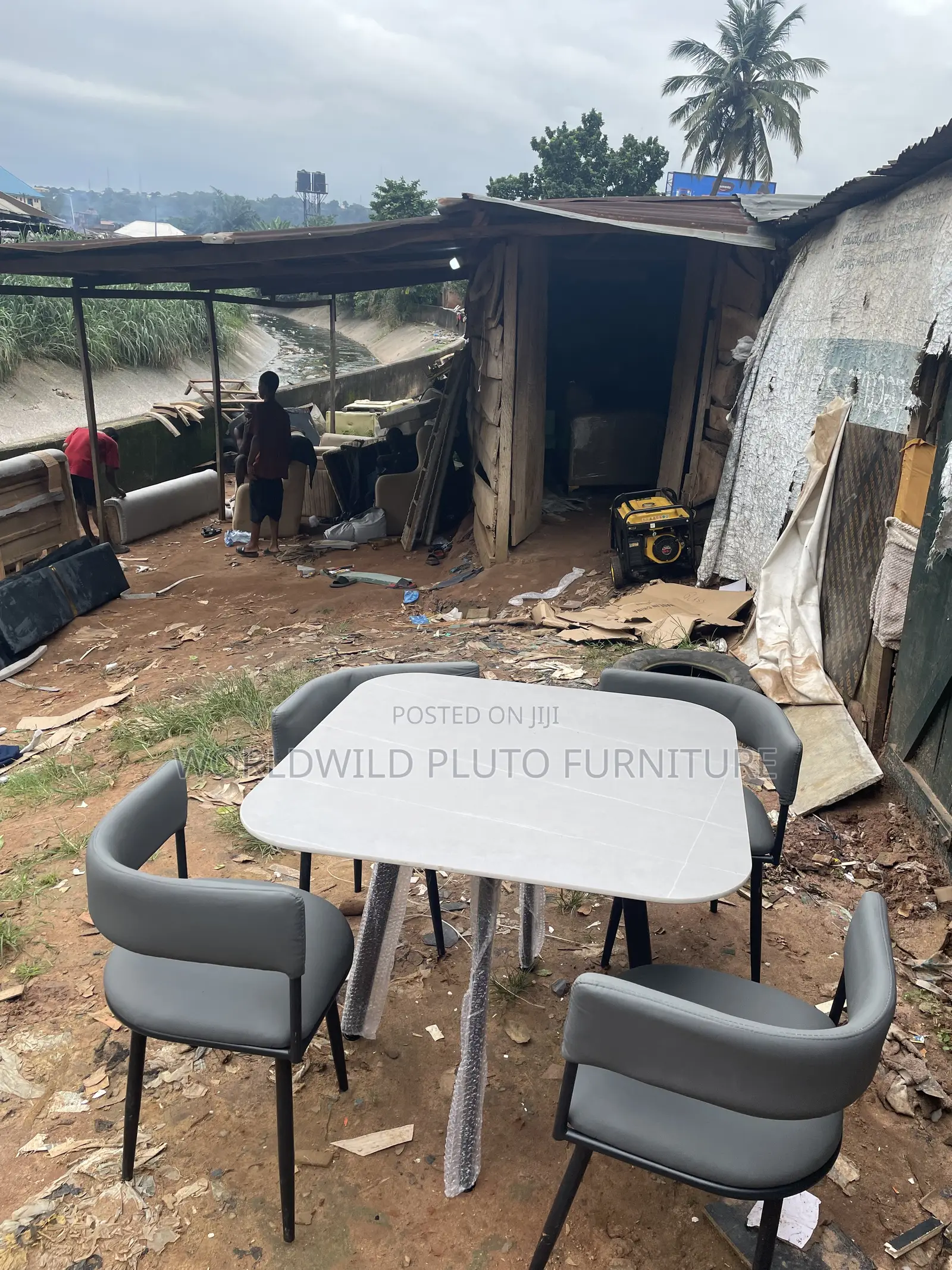 This Is 4 Man Dining Table