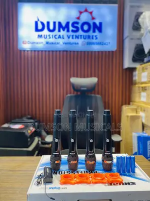 Shure 4in1 Wireless Microphone System Rechargeable Battery