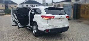 Toyota Highlander 2018 White