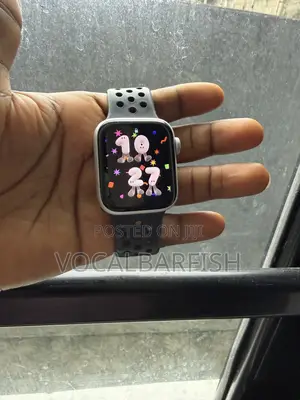 Apple Watch SE (1st Generation) 40mm
