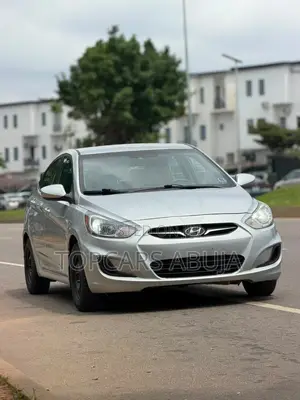 Hyundai Accent 2014 Silver