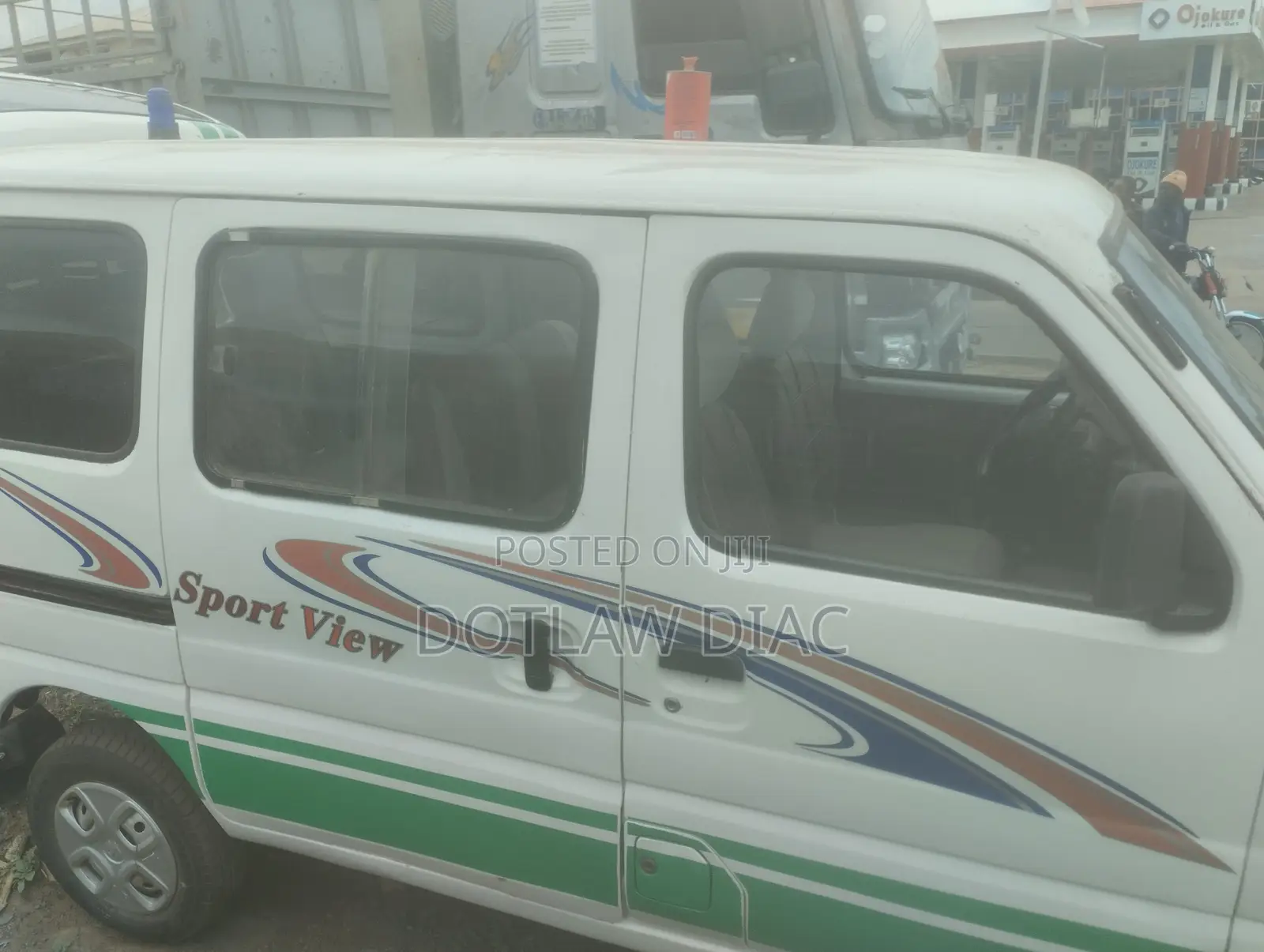 Suzuki APV Minibus 2009 Green