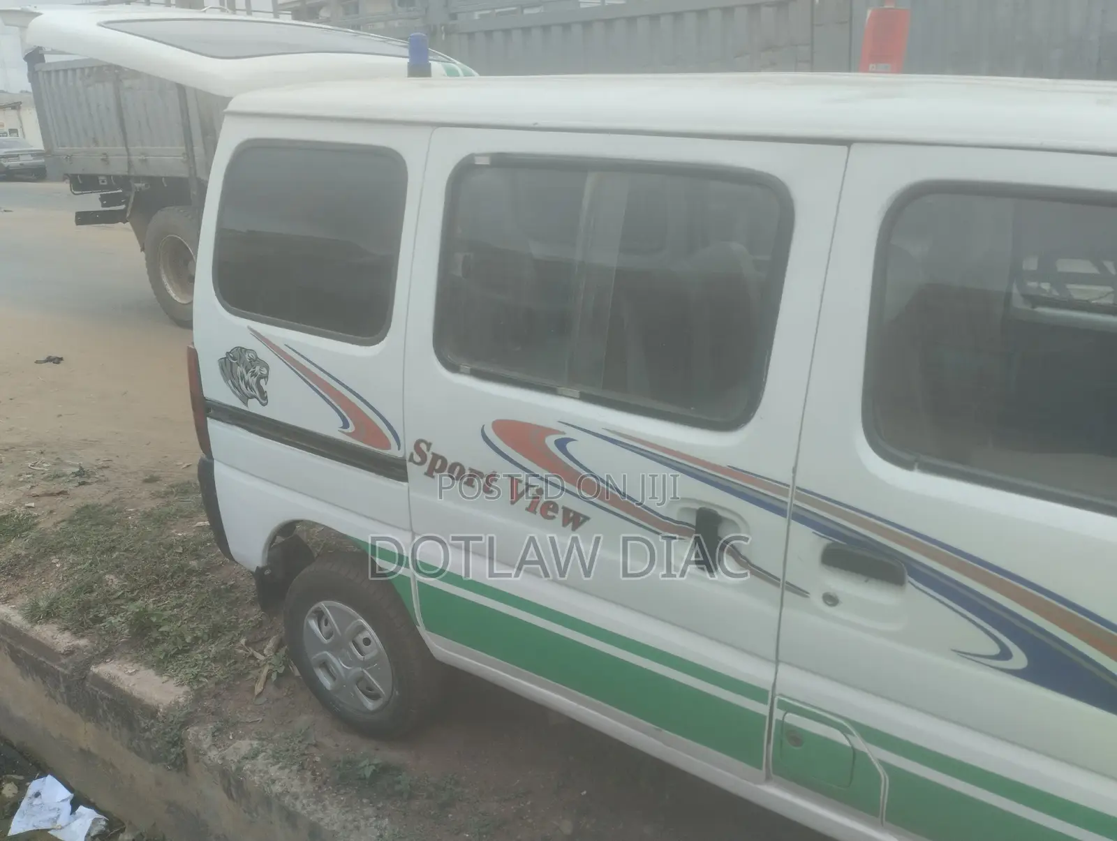 Suzuki APV Minibus 2009 Green