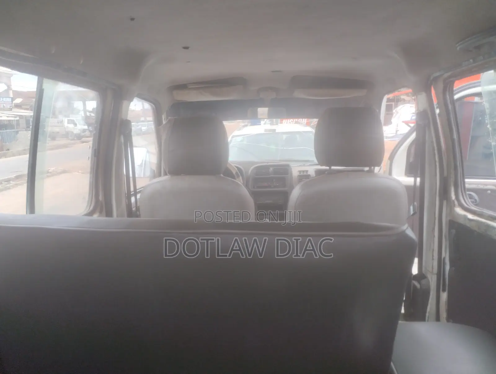 Suzuki APV Minibus 2009 Red