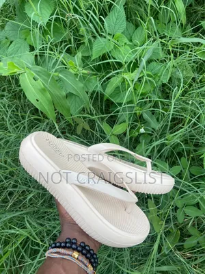 Premium Luofu Slides Unisex | Soft Cushion Slippers for Everyday Wear
