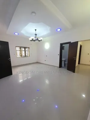 3bdrm Apartment in Thomas Estate Ajah for rent