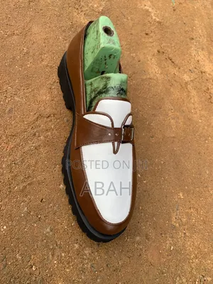 Regular Fashioned Shoe
