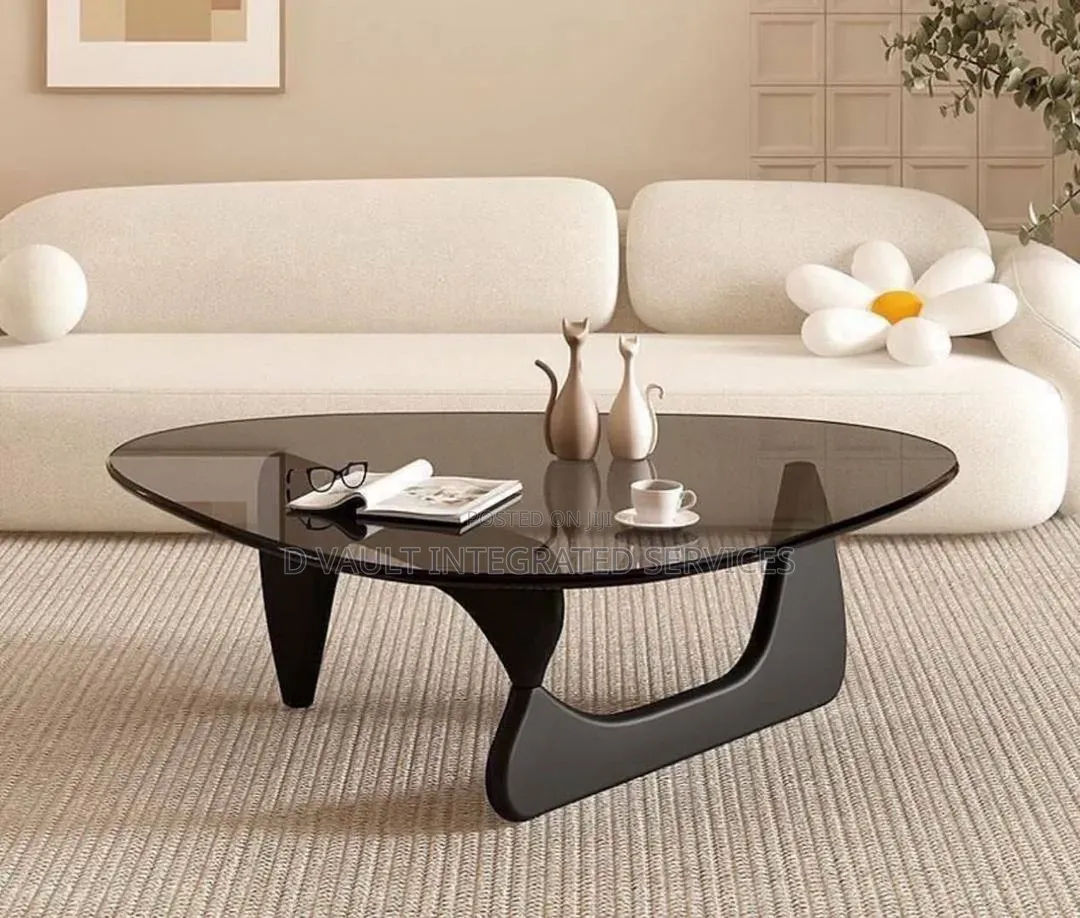 Exquisite Centre Table / Glass Table