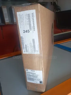 New Laptop HP 250 G7 8GB Intel Celeron SSD 256GB