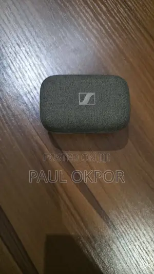 Sennheiser Momentum 4