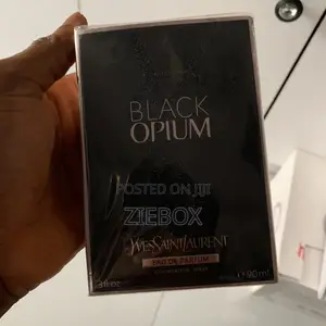 Yves Saint Laurent Black Opium Eau De Parfum – 90 Ml