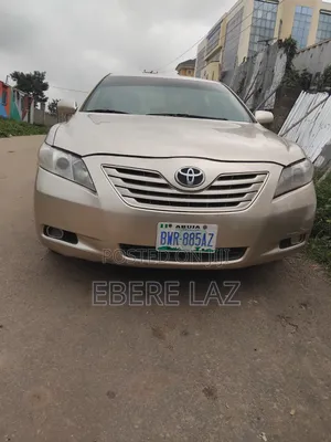 Toyota Camry 2008 Gold
