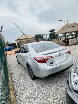 Toyota Corolla S 4dr Sedan (1.8L 4cyl CVT) 2014 Silver