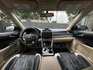Toyota Camry LE 4dr Sedan (2.5L 4cyl 6A) 2013 Red
