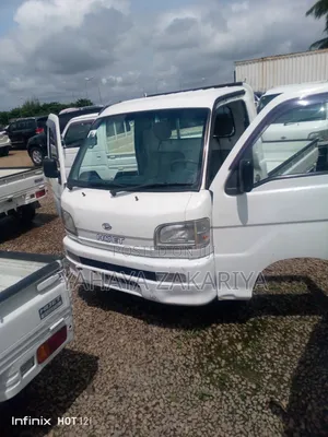 Daihatsu Hijet 2006 White