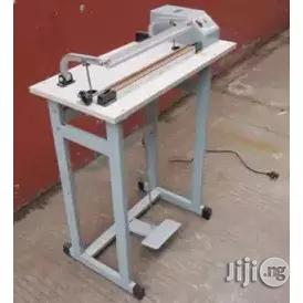 Sf-600 Pedal Impulse Sealer Foot Stamping Sealing Machine