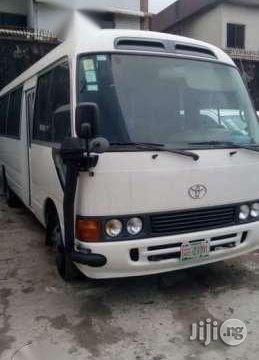Charter/Hire A 30 Seater Bus Coaster 🚌