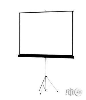 72"X72" Projector Screen With Tripod Stand