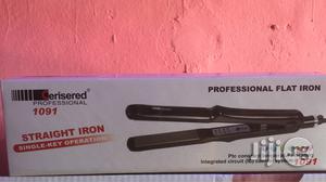 Cerisered Professional Hair Straightener