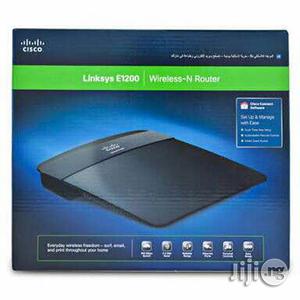 E1200 Wireless N-Router