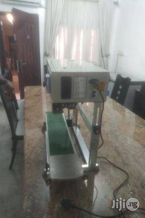 Nylon /Aluminium Sealing Machine