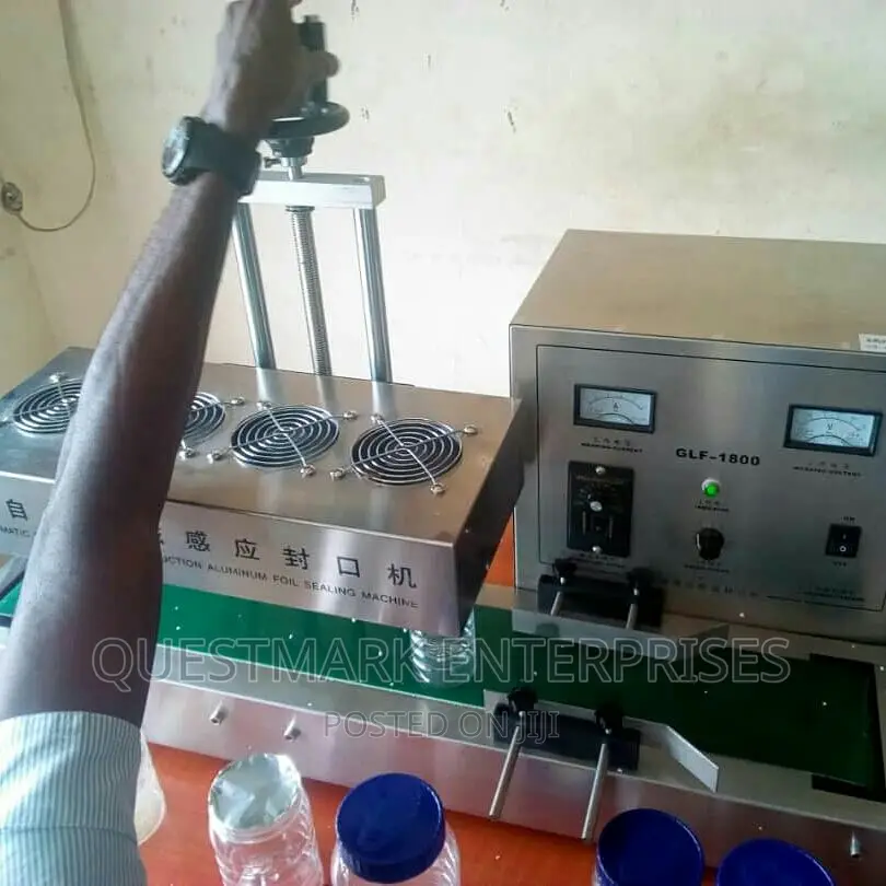 Continous Automatic Induction Sealing Machine