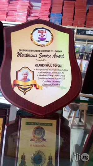 Wooden Plaque With Plate @ Chinochris Sports Ltd
