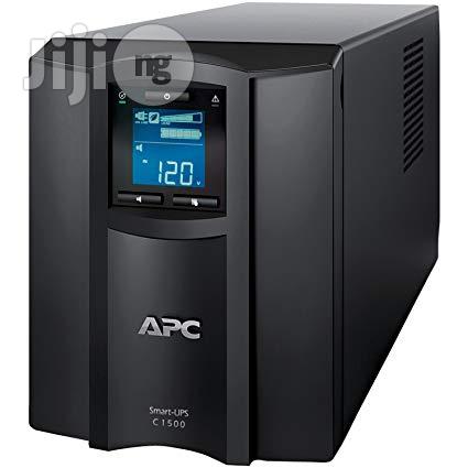 APC Smart-ups 1500va LCD 230V