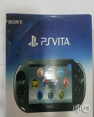 Ps Vita Slim 1gb.Inbuilt Game Console