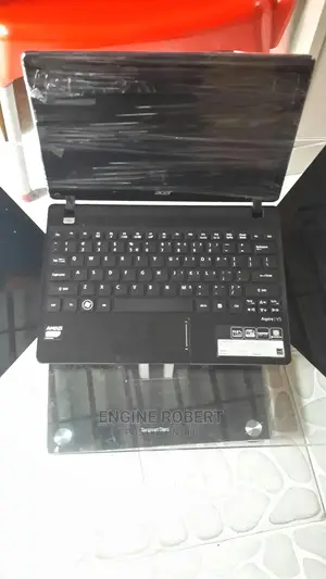 Laptop Acer Aspire V5-123 2GB AMD HDD 160GB