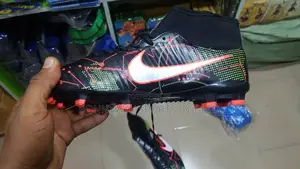 Size 45 Ankle Soccer Boot