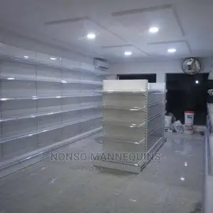 Attractive and High Quality Supermarket Shelves for Sale.