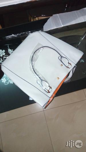 Ladies Elegant Hand Bag