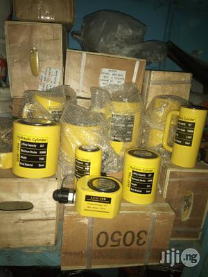 Hydrolic Jack Verios Sizes 20 Tons
