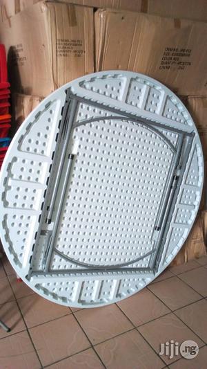 Plastic Table( Round Events Center Plastic Fibre Table)F