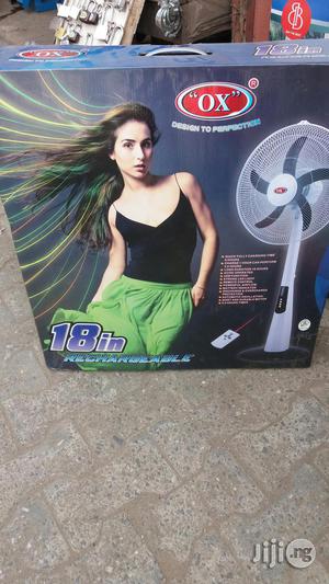 18" Rechargeable Standing Fan With Remote
