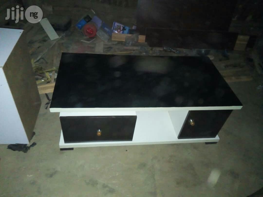 Portable Centre Table